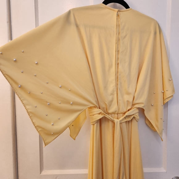 🌟Lilli Diamond Yellow Goddess Dress 🌟 - Picture 4 of 8